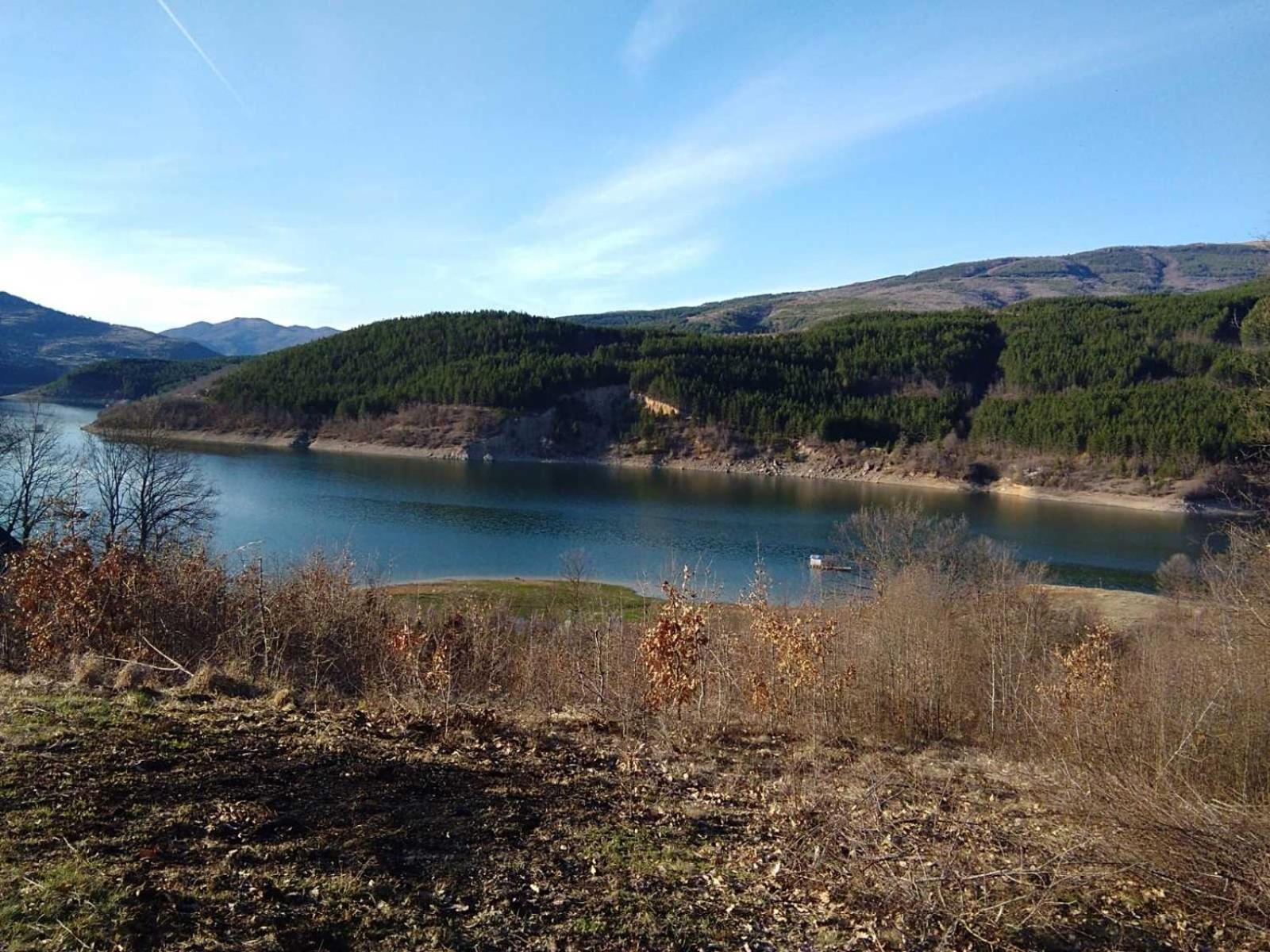 Zavojsko Jezero - Vila Jezero Pirot Bagian luar foto